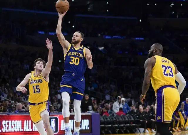 鹈鹕三巨头联手，连续三场30+得分突破，官方宣布新规冲击季后赛！的简单介绍-半岛体育移动版